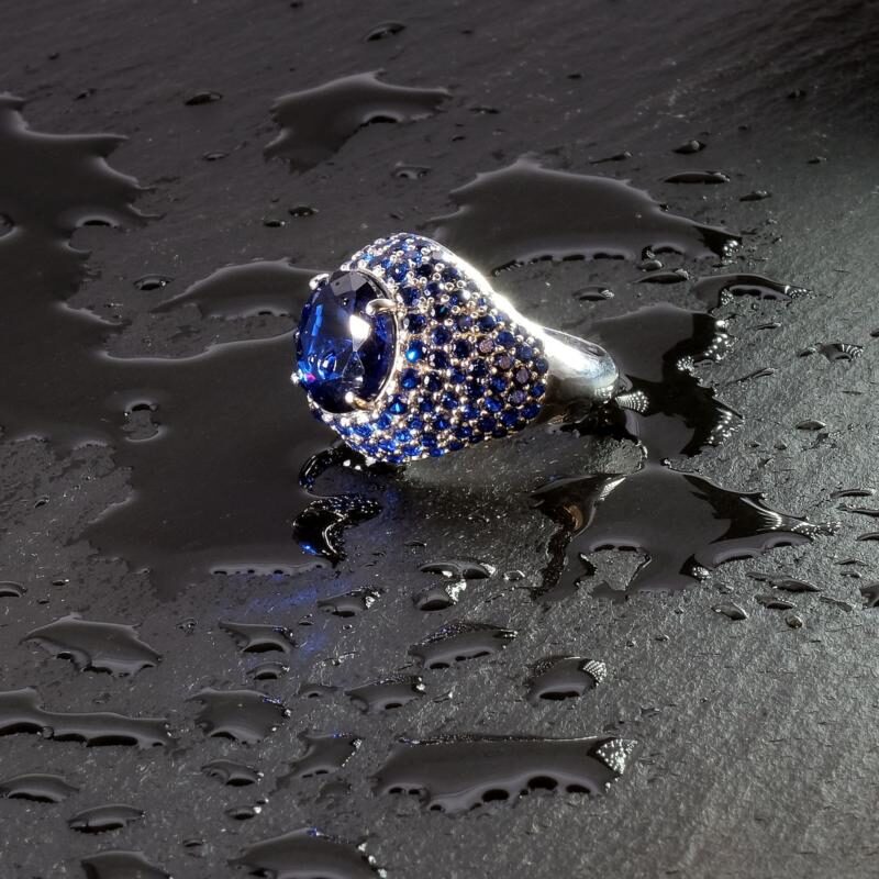Anello in argento blu
